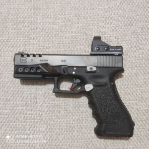 GLOCK SEMIAUTO MOD. 17...