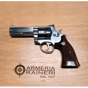 SMITH & WESSON MOD. 686-3...